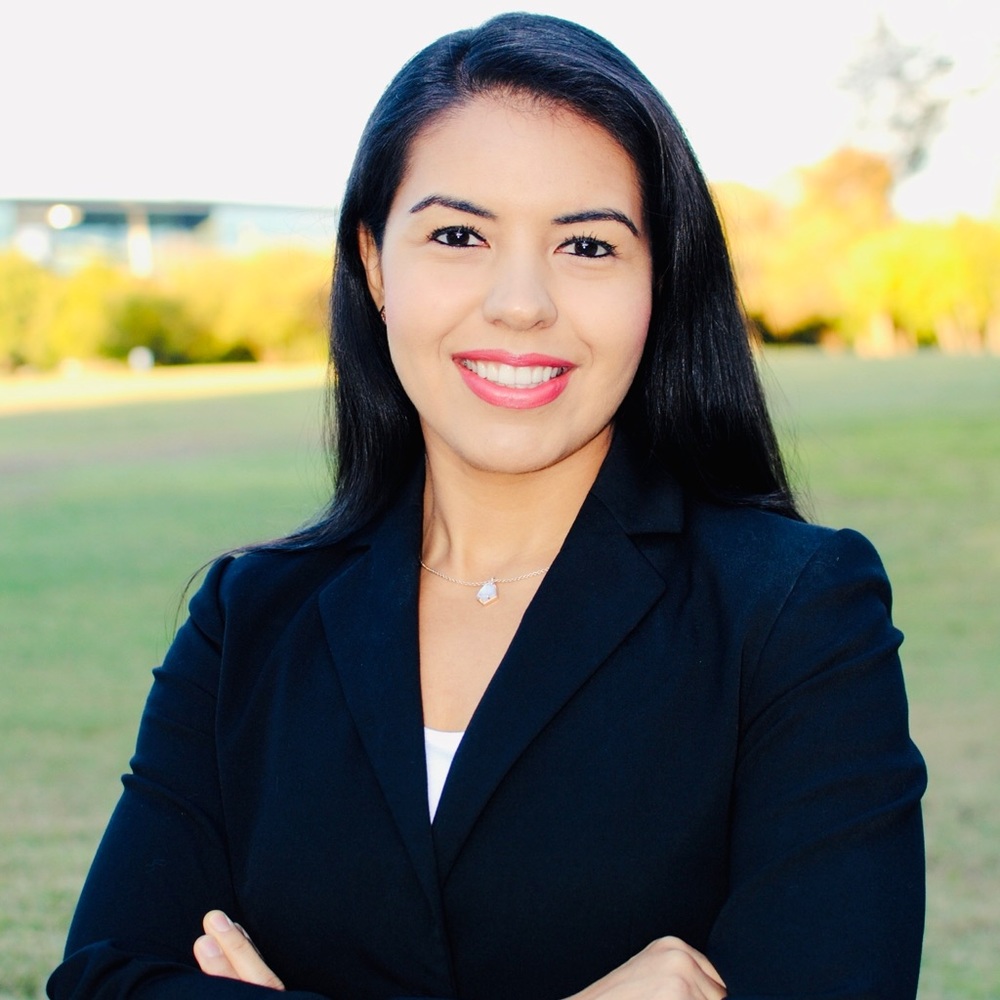 Meet your Posher, Nadia